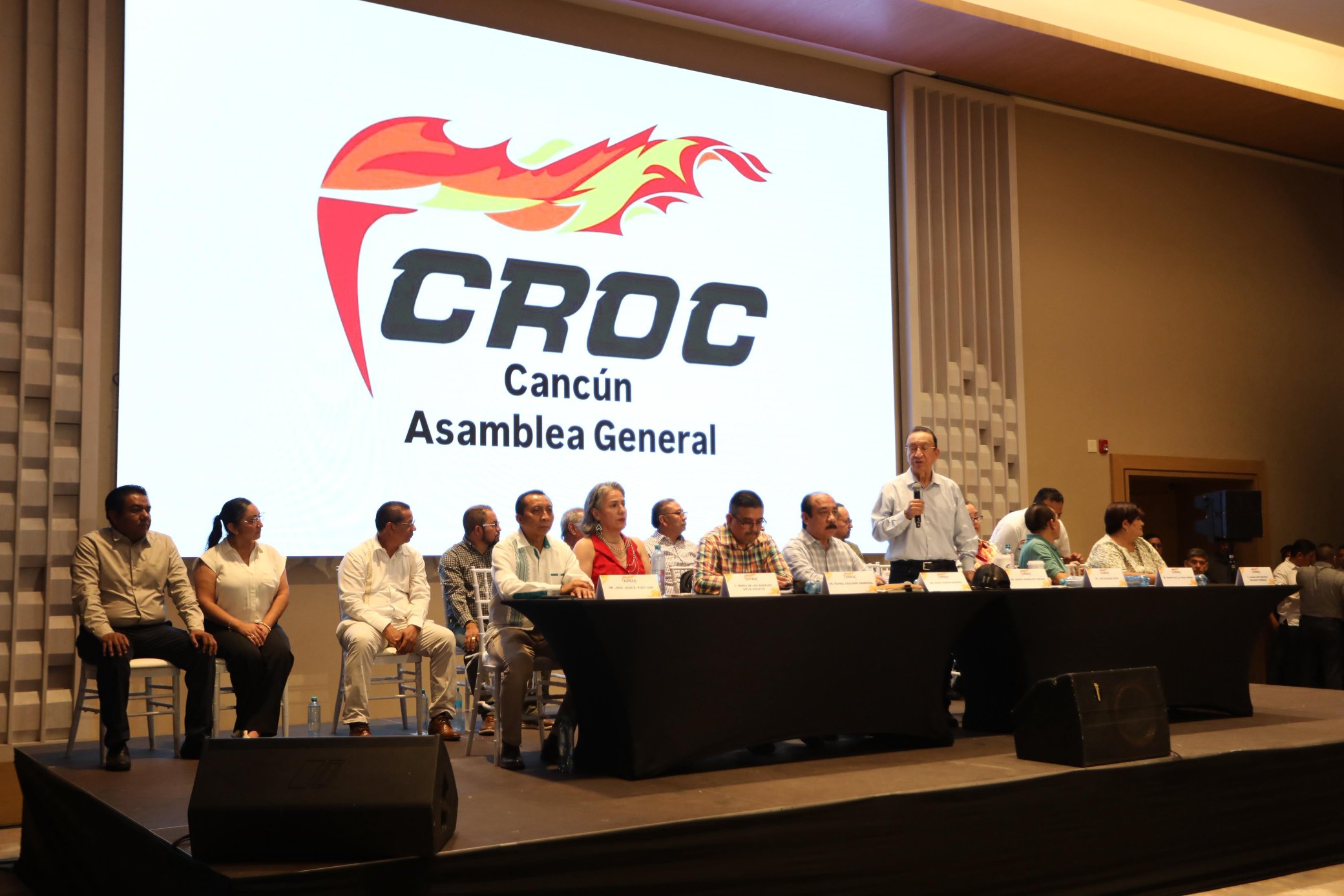 Isaías González Cuevas y la CROC: la reforma que sacrifica derechos mientras protege privilegios